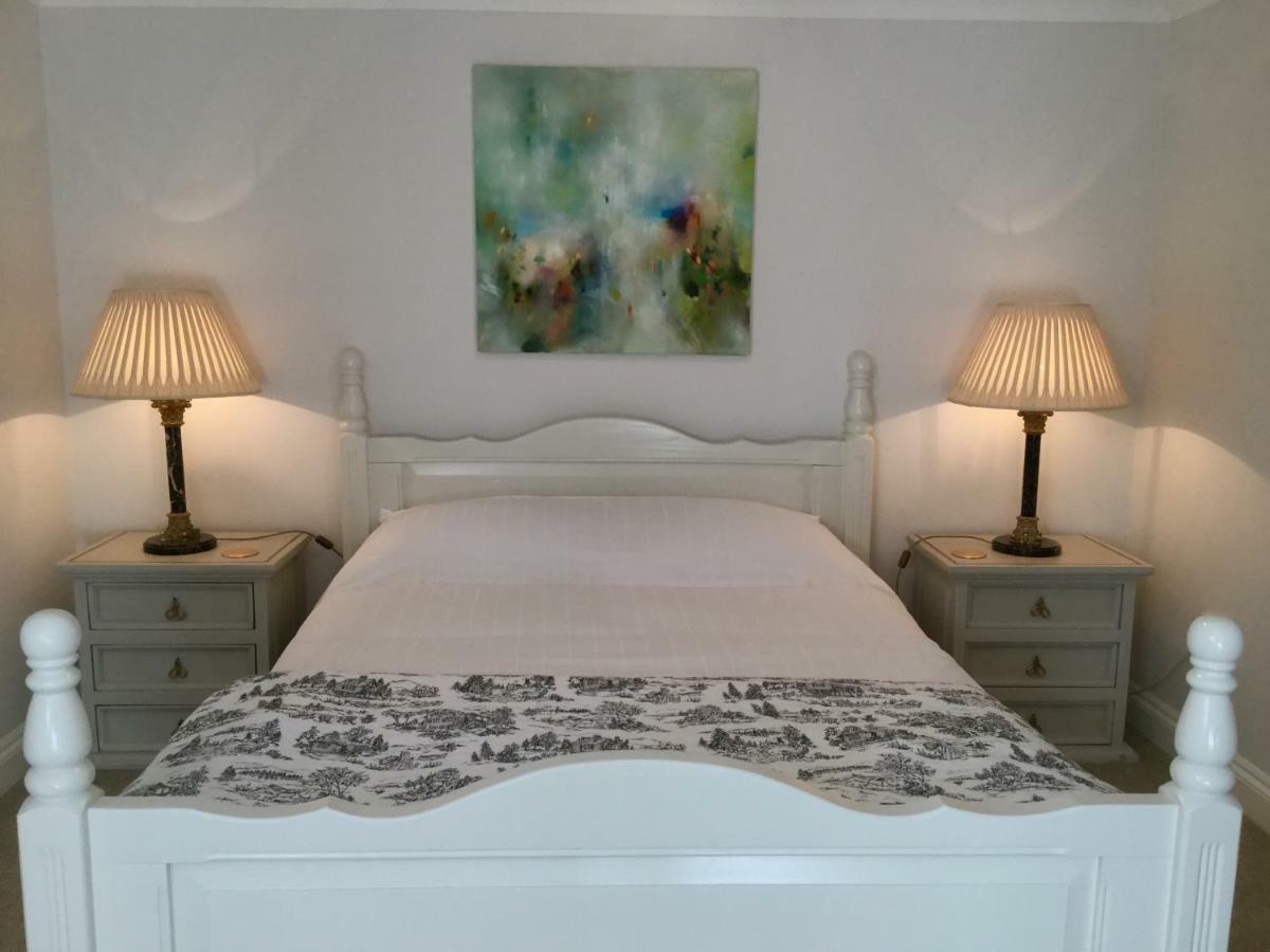 Beautiful 1Br Apartment In Historic St Aubin House Eksteriør billede