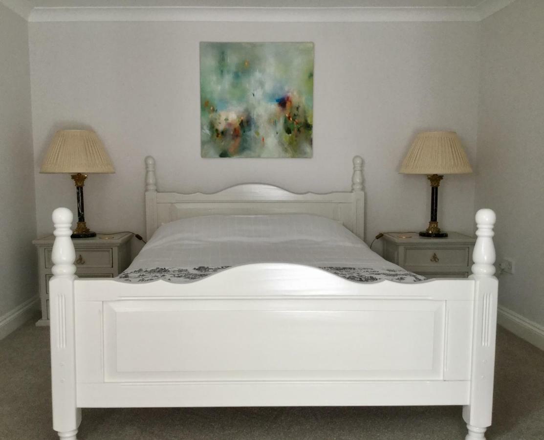 Beautiful 1Br Apartment In Historic St Aubin House Eksteriør billede